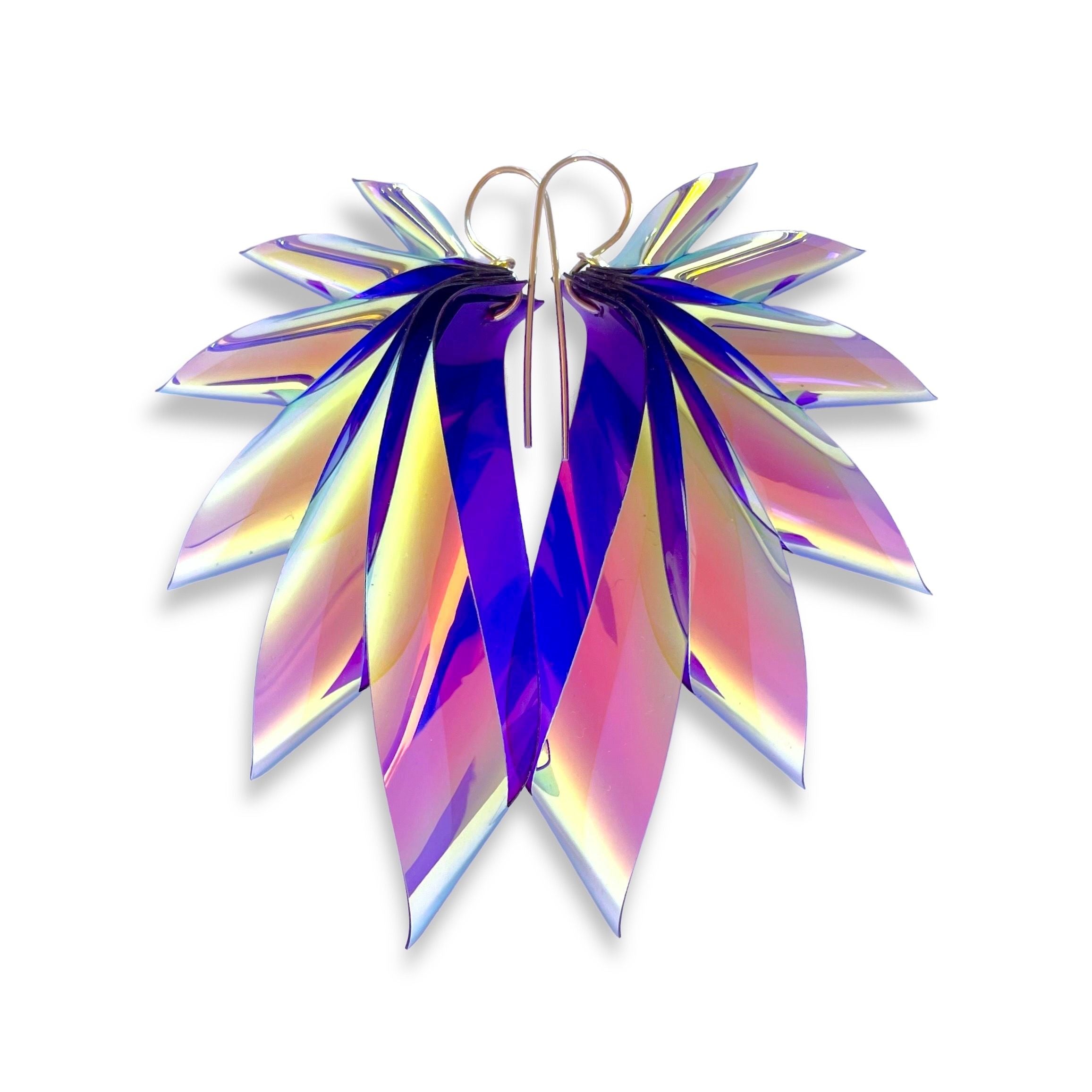 The Wings rainbow purple by Fossdal